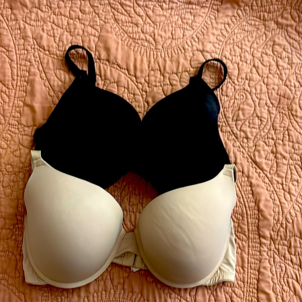 2 PINK BY V.S EUC  SIZE 36 DD. Black & Nude.